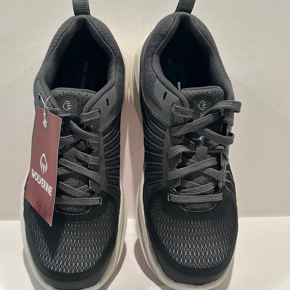 NWT Wolverine Men’s Reinforced Memory Shock Soles Work Sneakers in Gray.